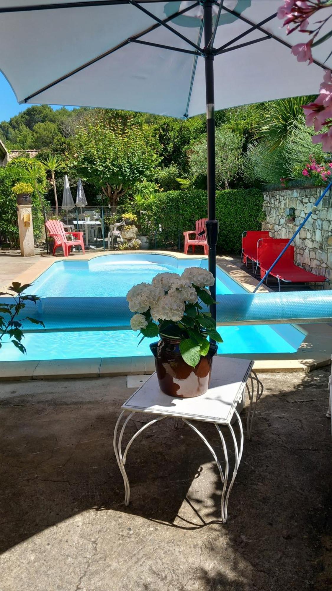La Sapiniere -Chambres Climatisees Buisson Ngoại thất bức ảnh